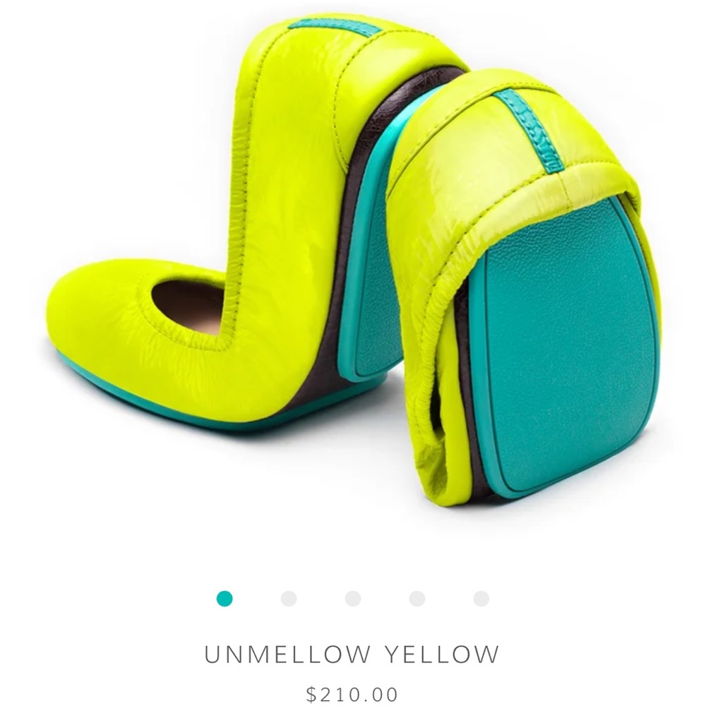 Unmellow Yellow TIEKS -never worn